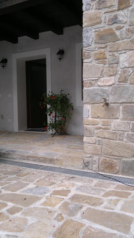 Affittacamere Nonna Leni Frisanco Exterior foto